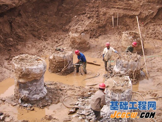 桩基施工现场图集