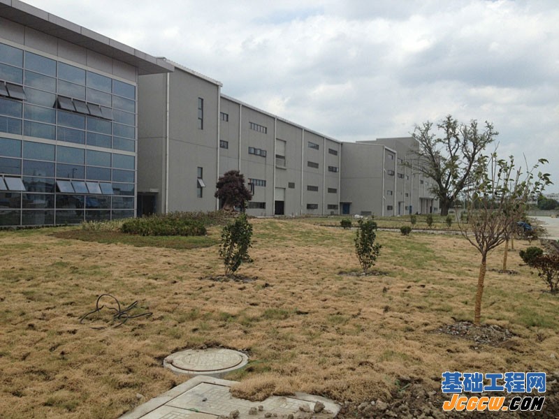 江苏通用基础工程有限公司昆山淀山湖别墅区项目部
