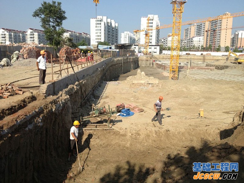 九鼎如歌花苑西区桩基工程施工图集（一）