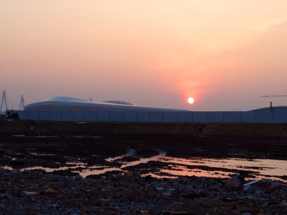 工地的夕阳