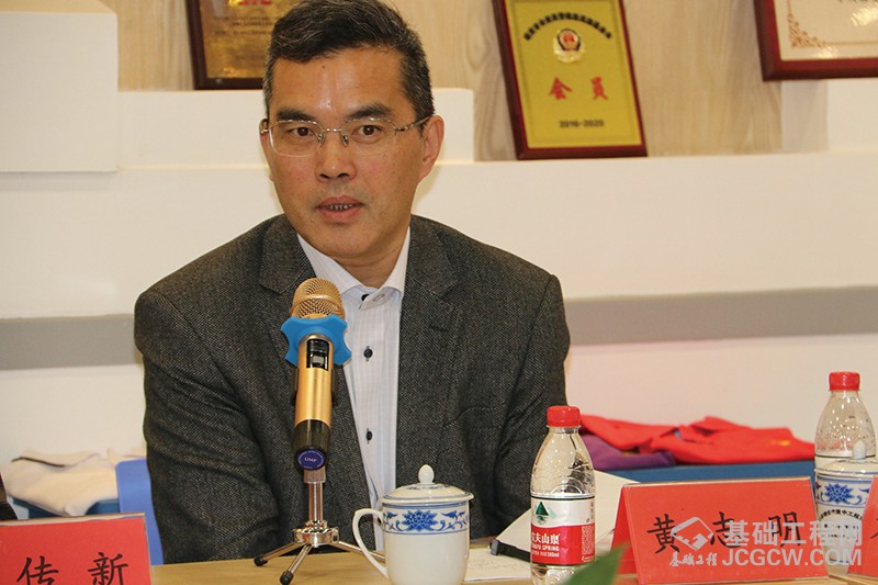 中国建筑科学研究院建筑机械化研究院与浙江振中工程机械有限公司战略合作30周年