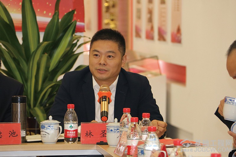 中国建筑科学研究院建筑机械化研究院与浙江振中工程机械有限公司战略合作30周年