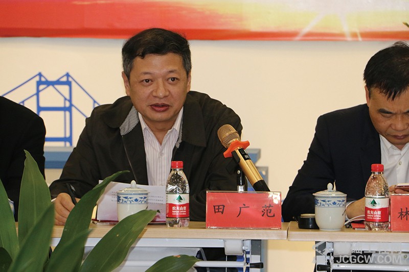 中国建筑科学研究院建筑机械化研究院与浙江振中工程机械有限公司战略合作30周年