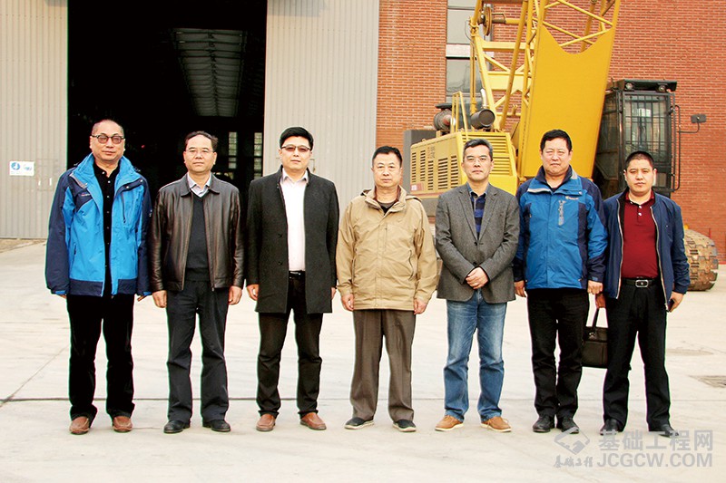 中国工程机械工业协会桩工机械分会理事长刘元洪一行考察北京中车重工